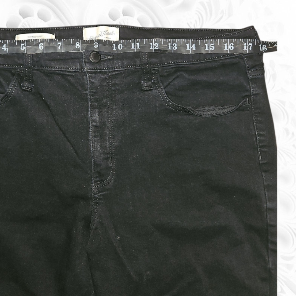 Universal Thread Women's Black Hi-Rise Skinny Jeans - Picture 5 of 6